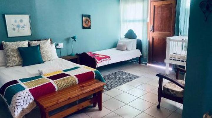 Suzie's Coffee Shop Bed & Breakfast