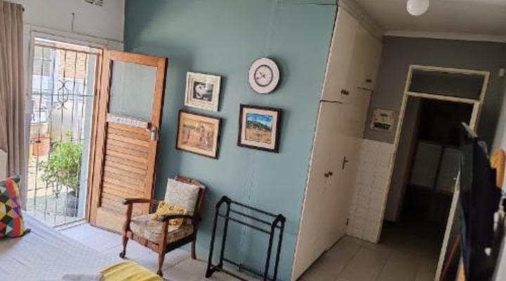 Suzie's Coffee Shop Bed & Breakfast