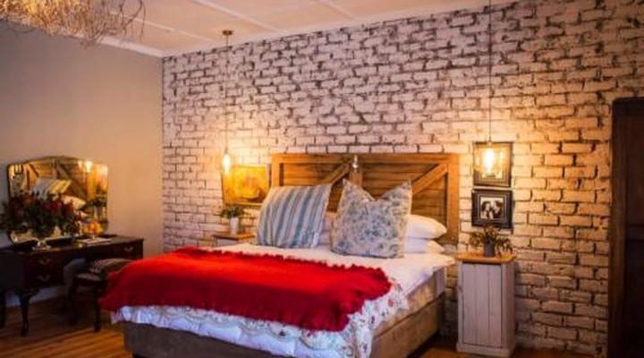 Three Birds Country House