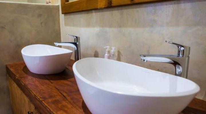 Three Birds Country House