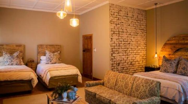 Three Birds Country House