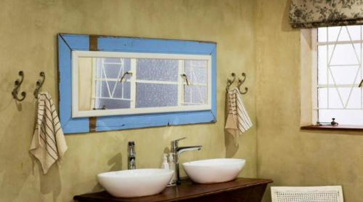 Three Birds Country House