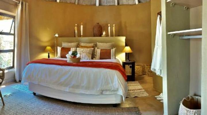 iKhaya LamaDube Game Lodge