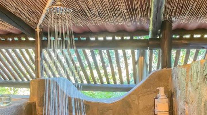 iKhaya LamaDube Game Lodge