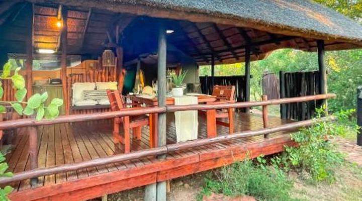 iKhaya LamaDube Game Lodge