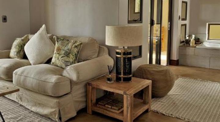 iKhaya LamaDube Game Lodge