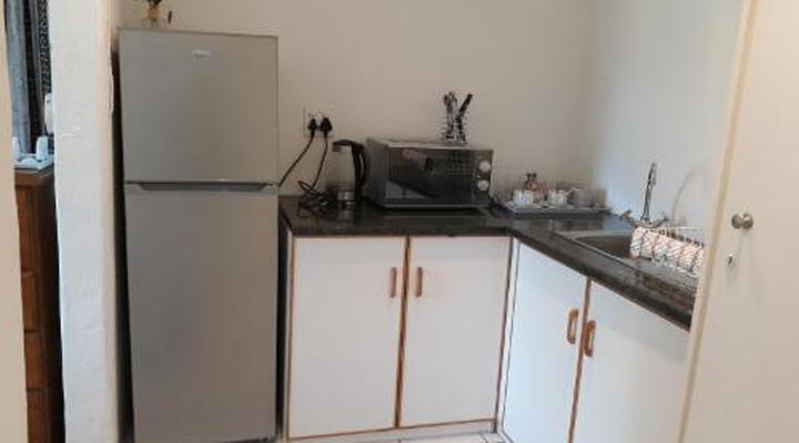 8 Ibis Lane Guest House