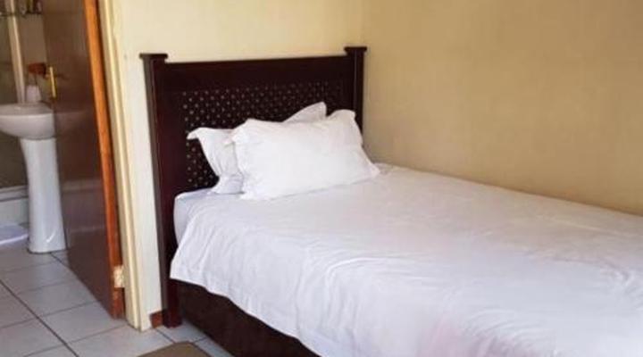 Marlot Guest House and B&B