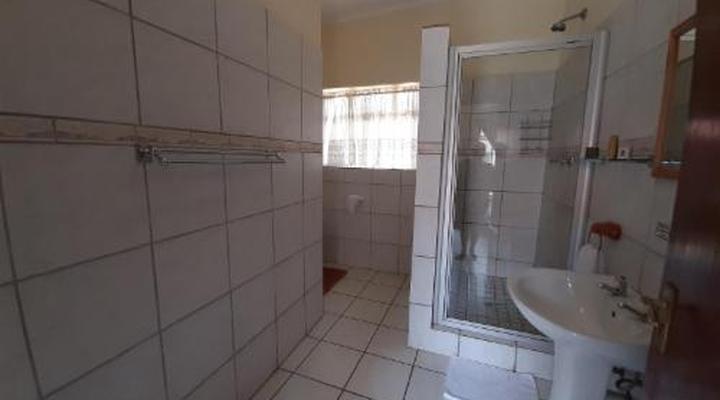 Marlot Guest House and B&B