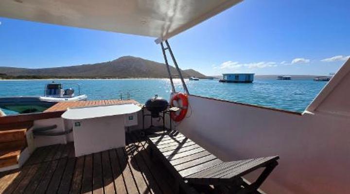 Kraalbaai Lifestyle House Boats