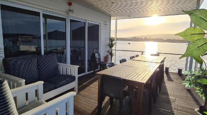 Kraalbaai Lifestyle House Boats