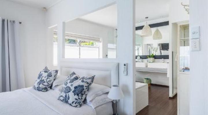 Clifton Sunset 24/7 Power and Heated Infinity Pool