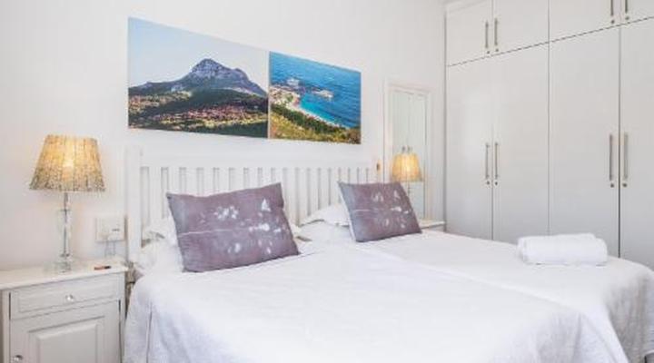 Clifton Sunset 24/7 Power and Heated Infinity Pool