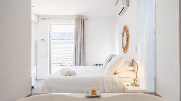 Clifton Sunset 24/7 Power and Heated Infinity Pool