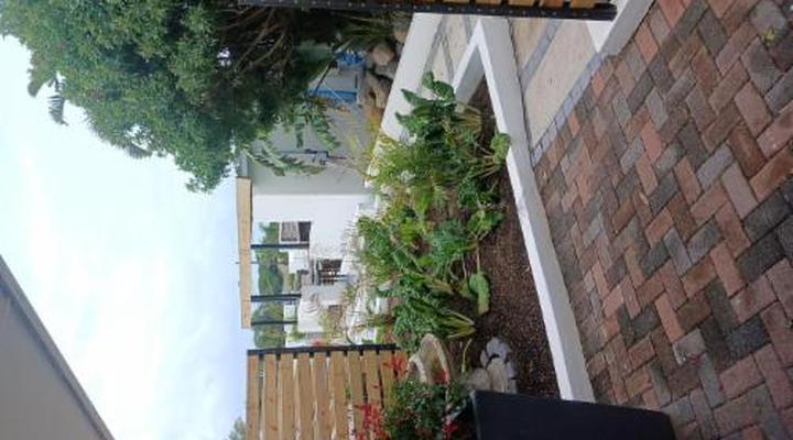 Reef View - East London