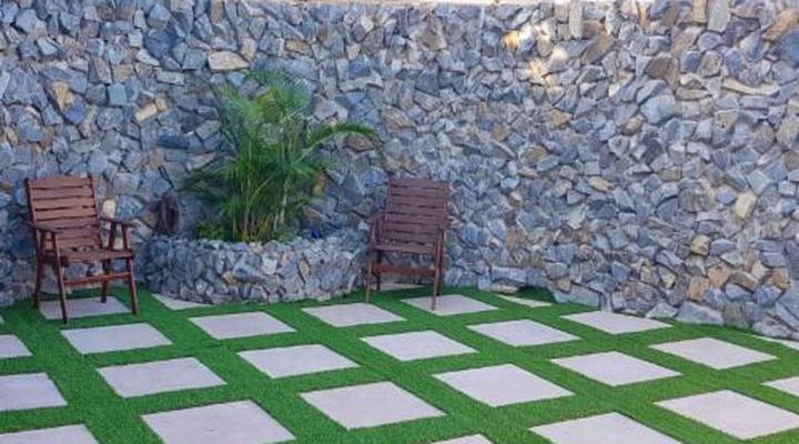 Reef View - East London