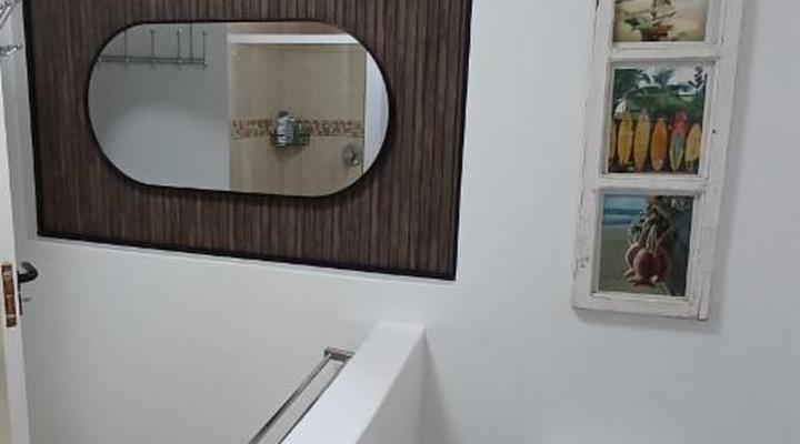 Reef View - East London