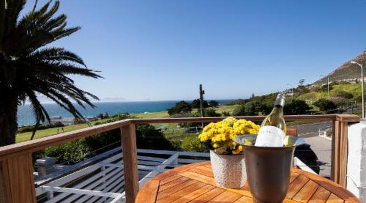 Penguins View Guesthouse