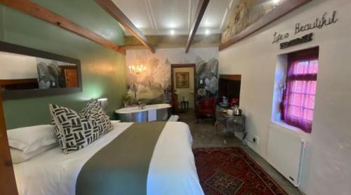 Riverdeck Accommodation