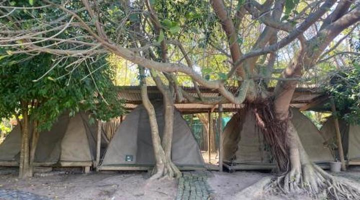 Riverdeck Accommodation