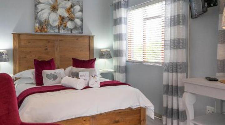 The Owls Inn Country Villa's & Spa