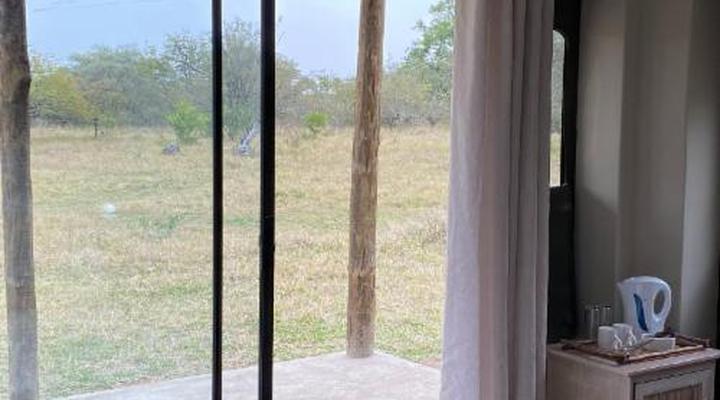 Sunset Lodge & Safaris
