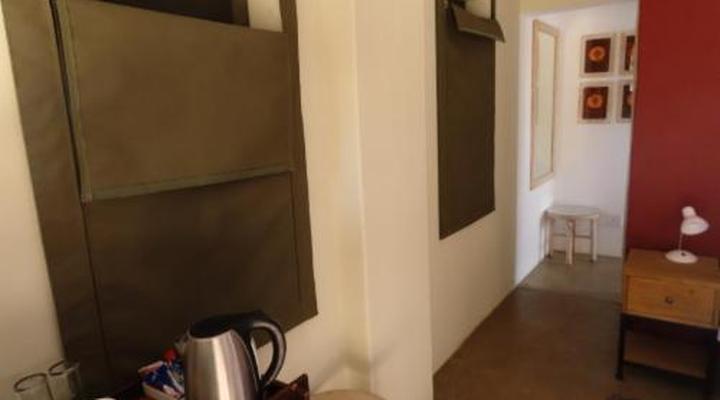 Sunset Lodge & Safaris