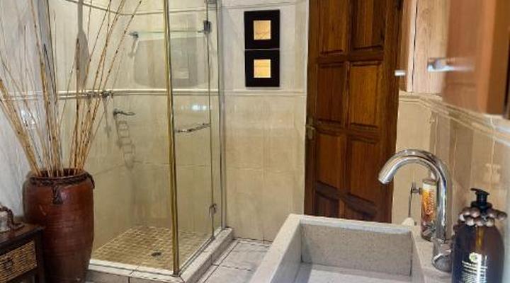 Map's View Guesthouse