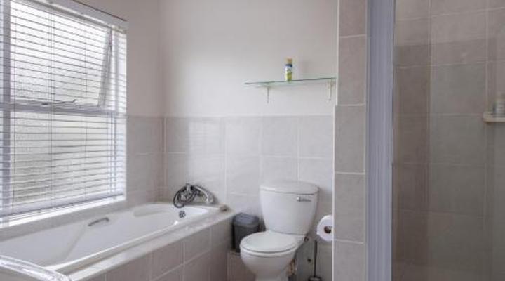 Saffron House Guesthouse