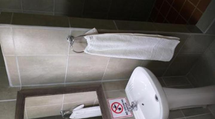 Fort Mistake Country Lodge