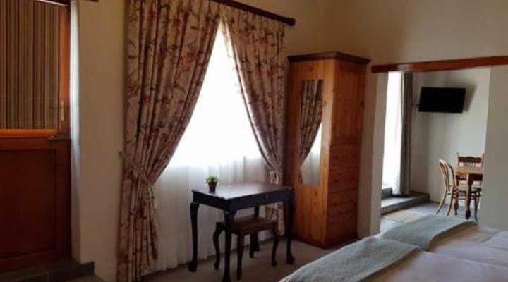 Uniondale Manor Guesthouse