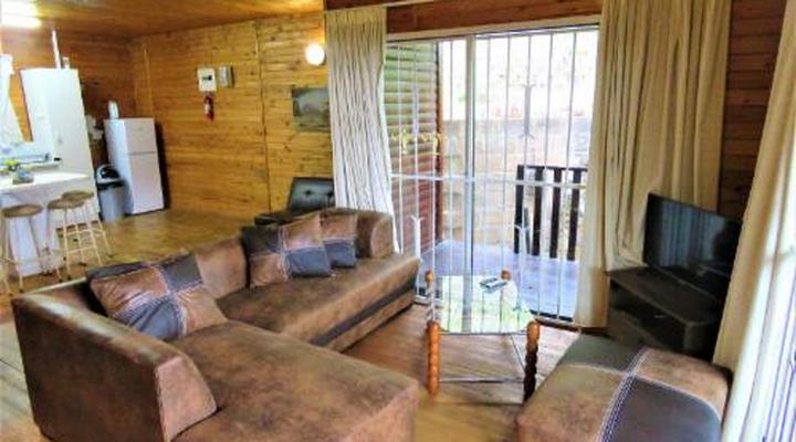 Viewpoint Lodge & Safari Tours