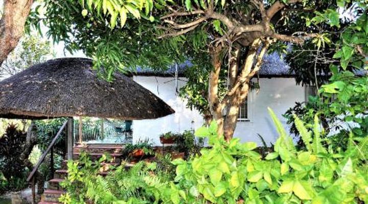 Viewpoint Lodge & Safari Tours