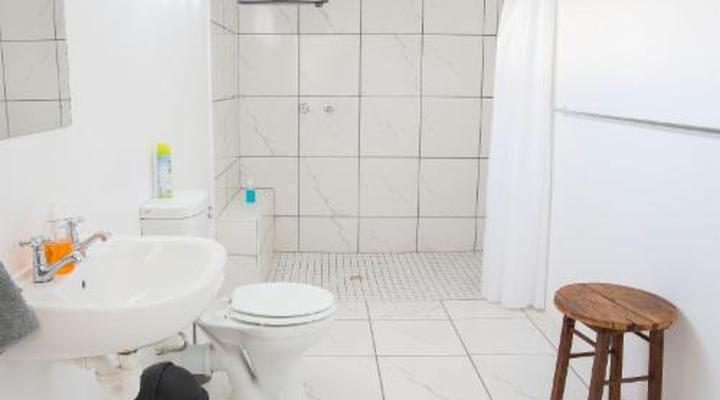 Roode Bloem Farm House