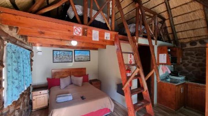 Thandabantu Game Lodge