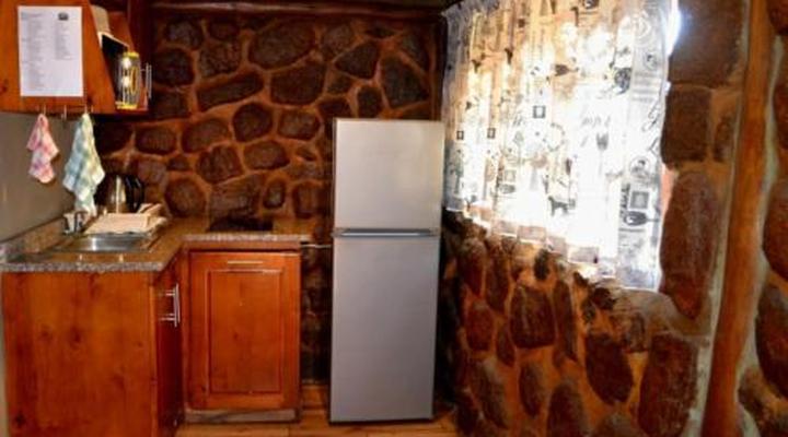 Thandabantu Game Lodge