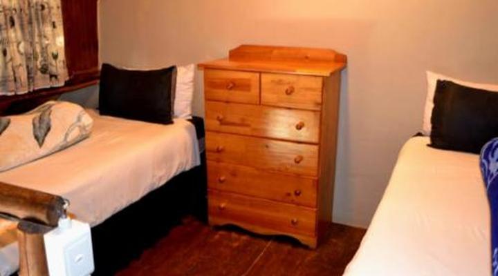 Thandabantu Game Lodge