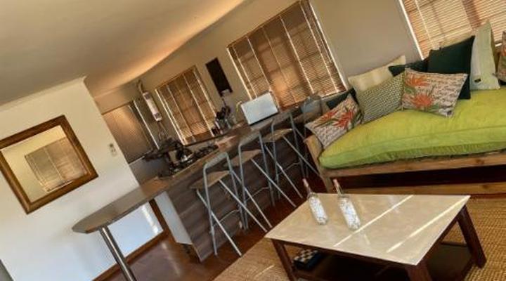 Klein Karoo Game Lodge