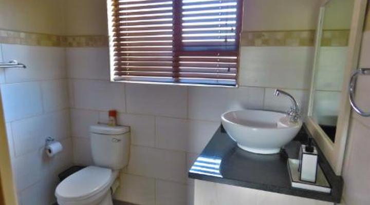 Wild Dog Guest Lodge