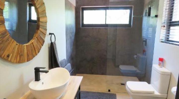 Wild Dog Guest Lodge