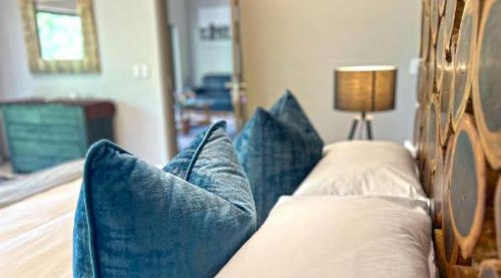 Wild Dog Guest Lodge