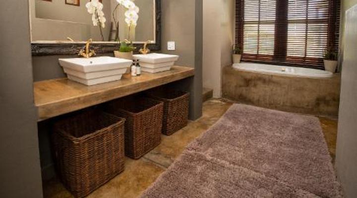 Ambers & Grace Guest Farm