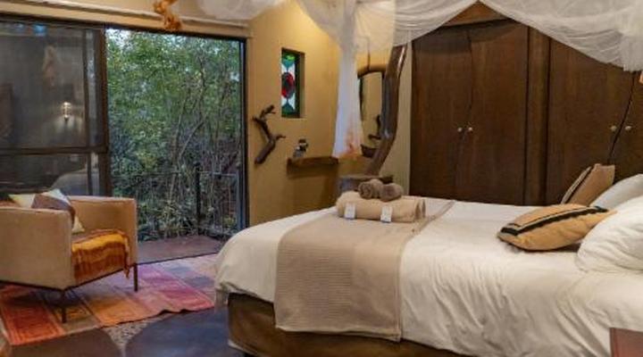 Leopards Rock Bush Boutique