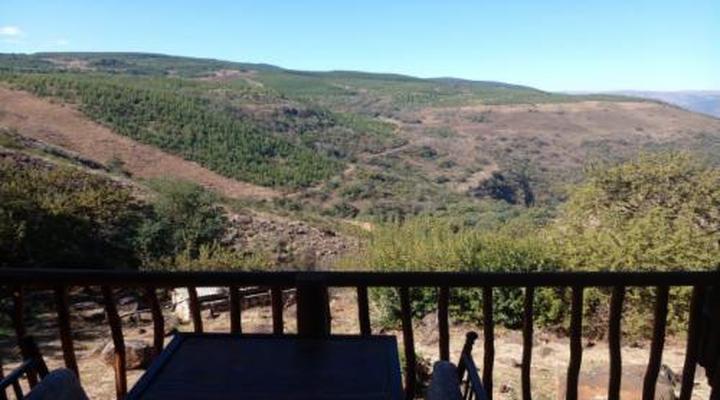 The Kingfisher Country Cottages & Trout Lodge