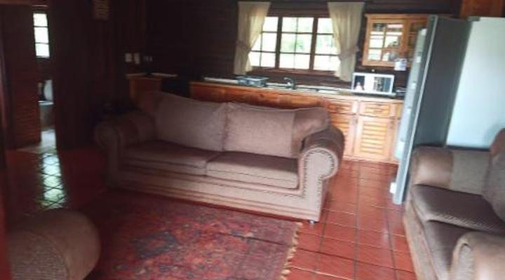 The Kingfisher Country Cottages & Trout Lodge