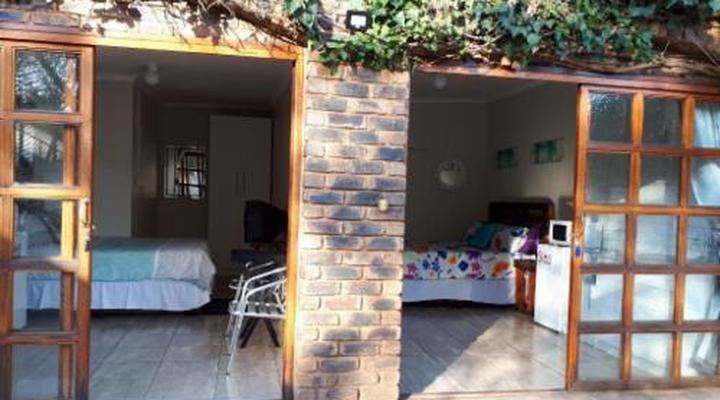 8 Soenie Avenue Self-Catering