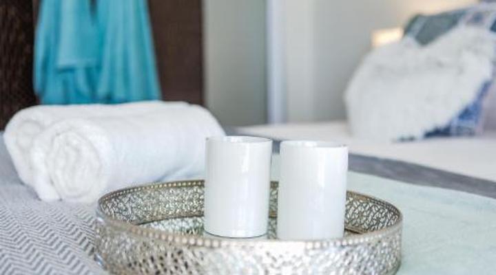 Three Feathers Cottages