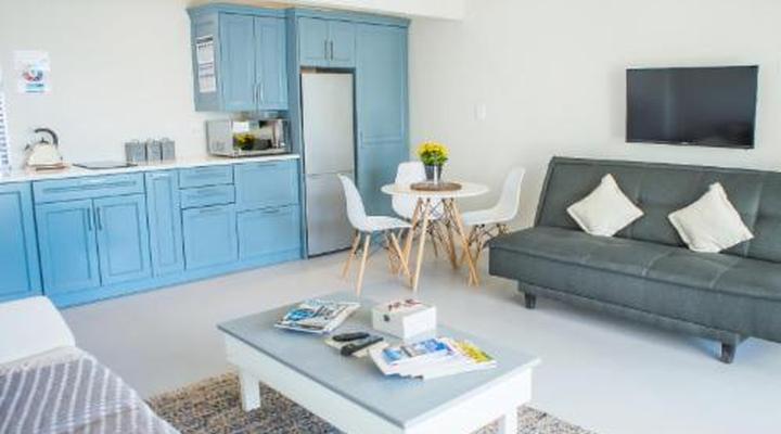 Three Feathers Cottages