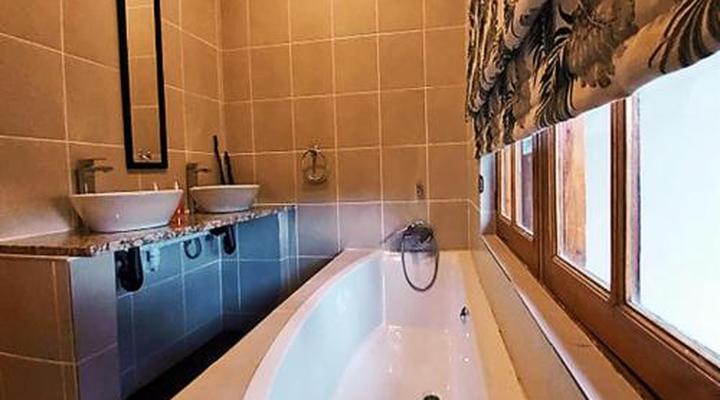 Wildnut Lodge and Game Farm