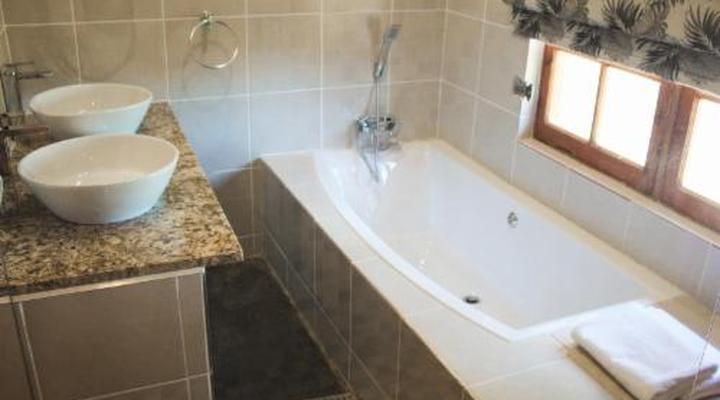 Wildnut Lodge and Game Farm